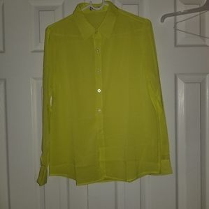 NWOT classic button down blouse - juniors